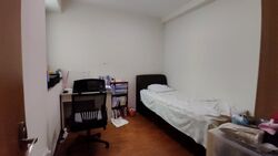 Queens (D3), Condominium #358356281